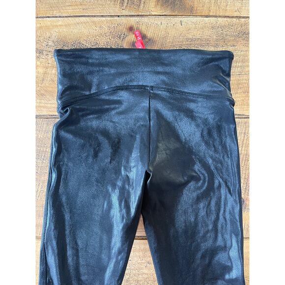 Womens Spanx Black Metallic Shiny Tummy Control Leggings WITH FLAW Size‎ Medium - Picture 6 of 11